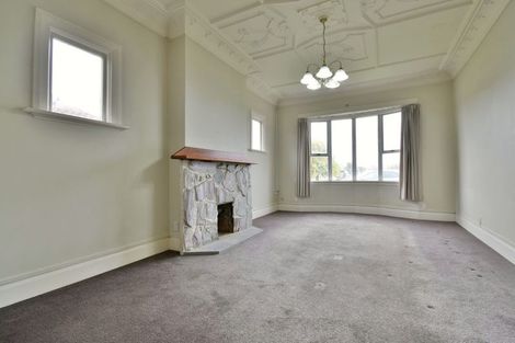 Photo of property in 64 Hargest Crescent, Saint Kilda, Dunedin, 9012