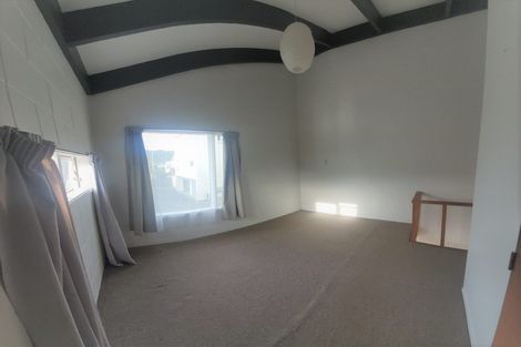 Photo of property in 129 Constable Street, Newtown, Wellington, 6021