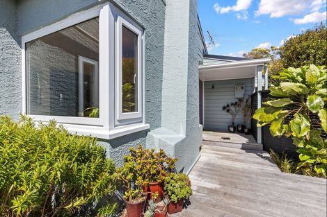 Photo of property in 6 Ardross Avenue, Khandallah, Wellington, 6035