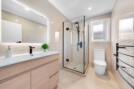 Photo of property in 37 Hokianga Street, Mangere East, Auckland, 2024