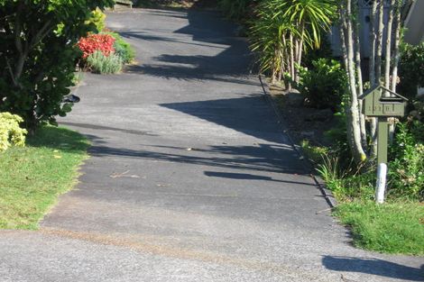 Photo of property in 1/131 Stapleford Crescent, Browns Bay, Auckland, 0630
