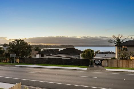 Photo of property in 935 Whangaparaoa Road, Manly, Whangaparaoa, 0930