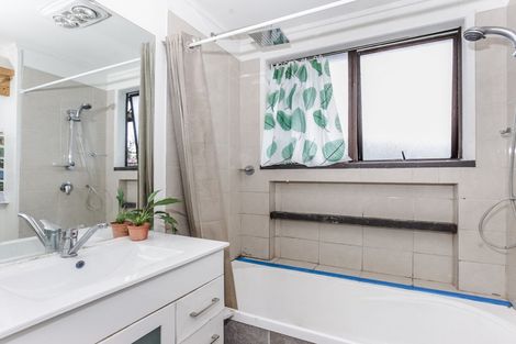 Photo of property in 80 Royal Road, Massey, Auckland, 0614