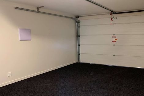Photo of property in 17 Dinaric Lane, Westgate, Auckland, 0814