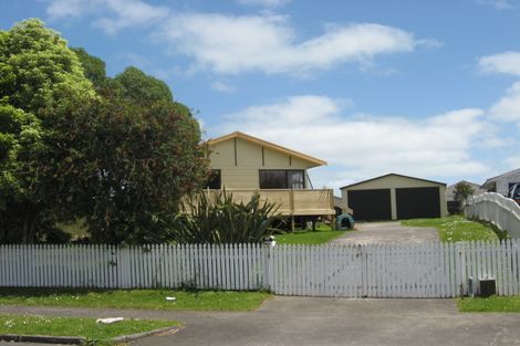 Photo of property in 229 Finlayson Avenue, Clendon Park, Auckland, 2103
