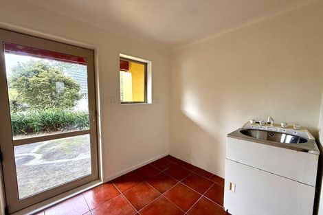 Photo of property in 10 Glendhu Road, Bayview, Auckland, 0629