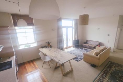 Photo of property in 10/30 Hanson Street, Mount Cook, Wellington, 6021