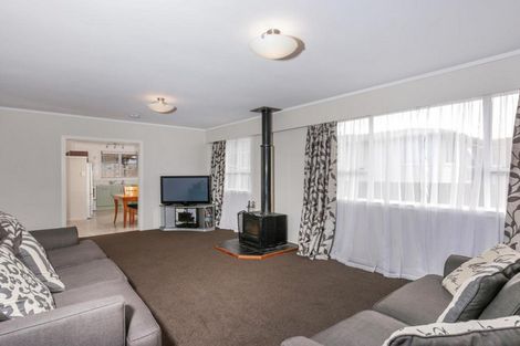 Photo of property in 11 Chorley Avenue, Massey, Auckland, 0614