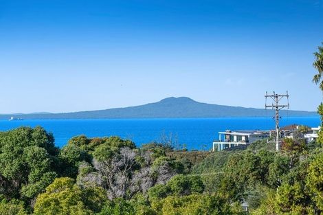 Photo of property in 33 Everard Avenue, Army Bay, Whangaparaoa, 0930