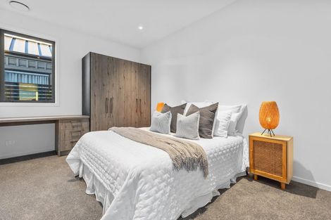Photo of property in 8 Kerrera Lane, Jacks Point, Queenstown, 9371