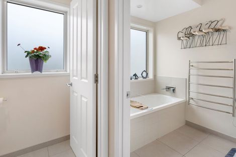 Photo of property in 6 Arete Lane, Levin, 5571