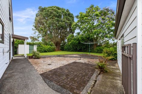 Photo of property in 22 Langstone Street, Welcome Bay, Tauranga, 3112