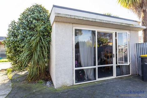Photo of property in 74 Springs Road, Hornby, Christchurch, 8042