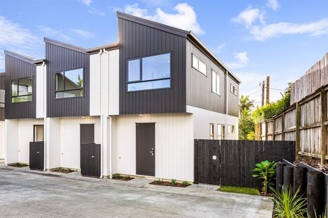 Photo of property in 6/12 Fraser Road, Narrow Neck, Auckland, 0624