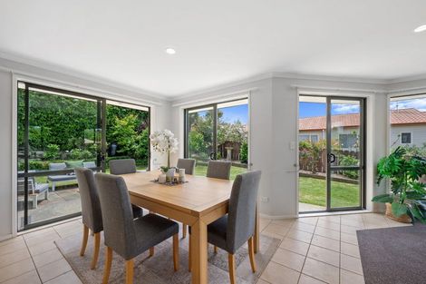 Photo of property in 38 Cabeleigh Drive, Helensville, 0800