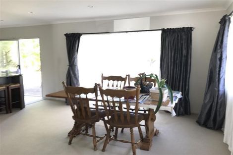 Photo of property in 29 Coachman Drive, Flat Bush, Auckland, 2016
