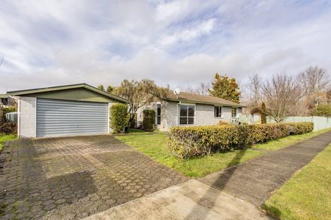 Photo of property in 2 Montgomery Street, Cheviot, 7310