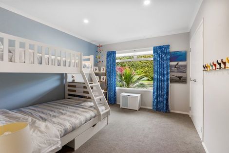 Photo of property in 139 Richmond Road, Brixton, New Plymouth, 4373