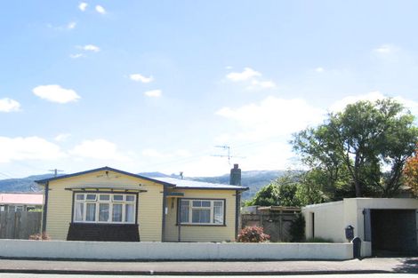 Photo of property in 132 Martin Street, Wallaceville, Upper Hutt, 5018