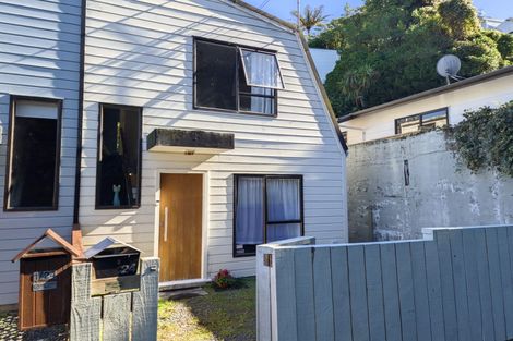 Photo of property in 24f2 Akatea Street, Berhampore, Wellington, 6023
