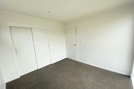 Photo of property in 1 Kaneke Place, Glen Eden, Auckland, 0602