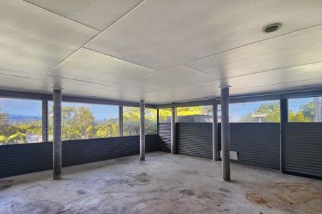 Photo of property in 75 Viewmont Drive, Harbour View, Lower Hutt, 5010