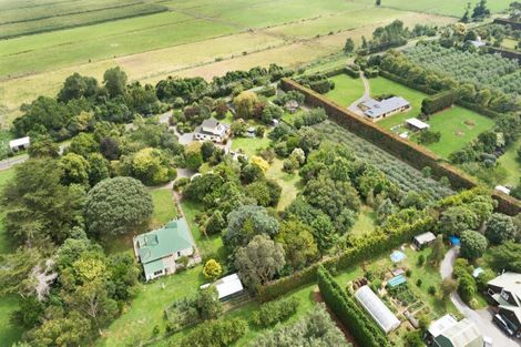 Photo of property in 120 Te Waka Road, Te Horo, Otaki, 5581
