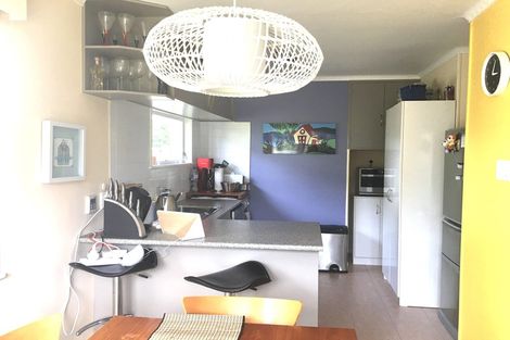 Photo of property in 2/6 Alana Place, Mount Wellington, Auckland, 1060