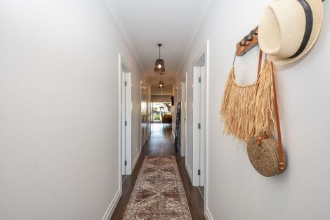 Photo of property in 19 Broadway Street, Martinborough, 5711