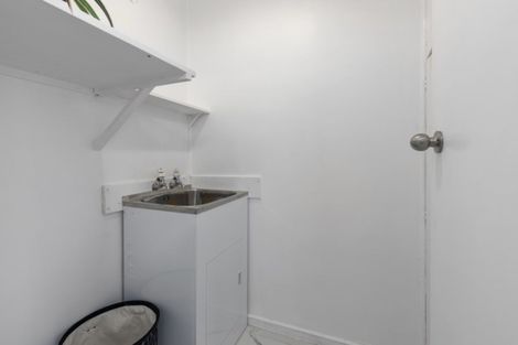 Photo of property in 35 Hanson Grove, Stokes Valley, Lower Hutt, 5019