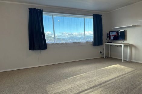 Photo of property in 1 Clementine Way, Crofton Downs, Wellington, 6035