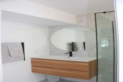 Photo of property in 7 Taumaru Avenue, Lowry Bay, Lower Hutt, 5013