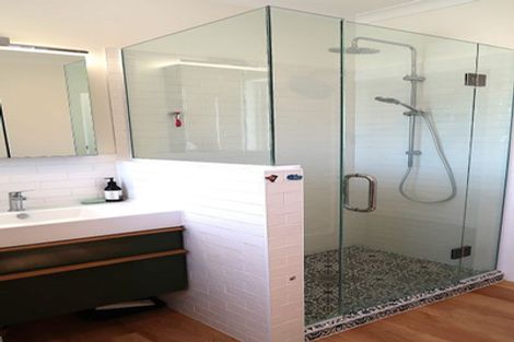 Photo of property in 84 Mills Road, Brooklyn, Wellington, 6021