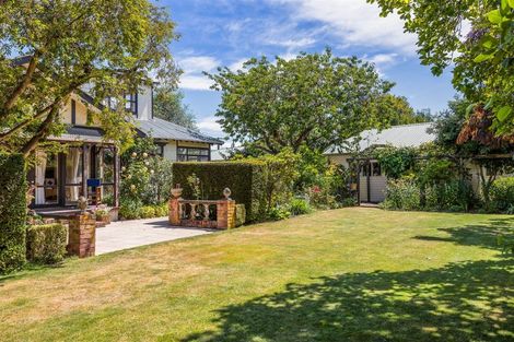 Photo of property in 120 Aorangi Road, Bryndwr, Christchurch, 8053