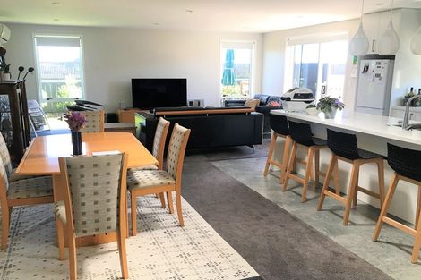 Photo of property in 10 Kanono Close, Papamoa Beach, Papamoa, 3118