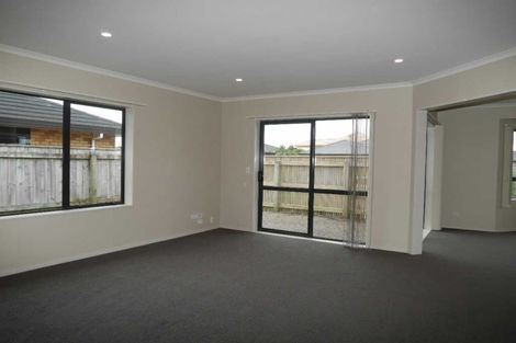 Photo of property in 28 Monarch Place, Paraparaumu Beach, Paraparaumu, 5032