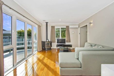 Photo of property in 938 High Street, Avalon, Lower Hutt, 5011
