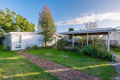 Photo of property in 30 Rhodes Street, Waimate, 7924