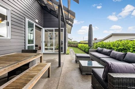 Photo of property in 3 Woolshed Lane, Pukekohe, 2120