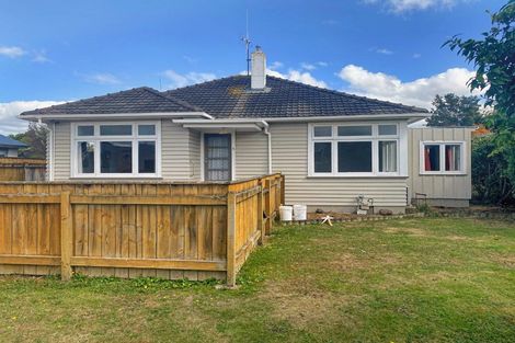 Photo of property in 8 Trewin Street, Feilding, 4702