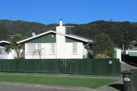 Photo of property in 9 Mohaka Street, Wainuiomata, Lower Hutt, 5014