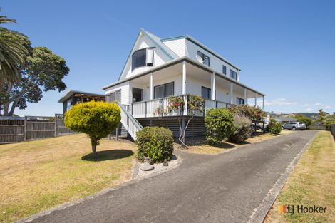 Photo of property in 74 Dillon Street, Waihi Beach, 3611