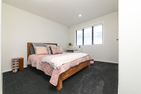 Photo of property in 75 Kaipara Portage Road, Riverhead, 0820