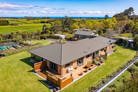 Photo of property in 347 Henwood Road, Hillsborough, New Plymouth, 4372