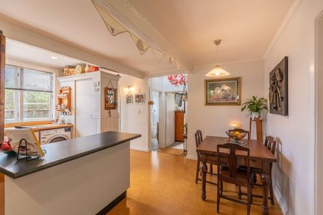 Photo of property in 13 Racecourse Road, Waipukurau, 4200