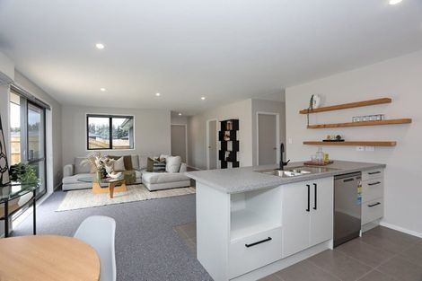 Photo of property in 18 Oldfield Lane, Marton, 4710