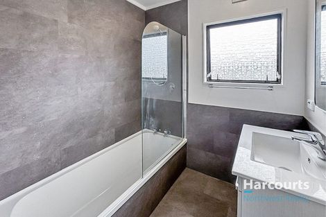 Photo of property in 1/729 Swanson Road, Swanson, Auckland, 0612