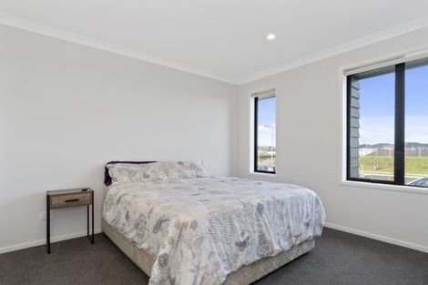 Photo of property in 9 Tamapahore Boulevard, Papamoa Beach, Papamoa, 3118