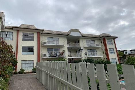 Photo of property in 11/10u Hunter Street, Hamilton Lake, Hamilton, 3204