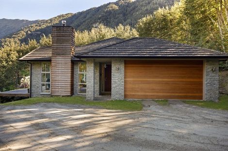 Photo of property in 7 Tall Tree Lane, Mount Creighton, Queenstown, 9371